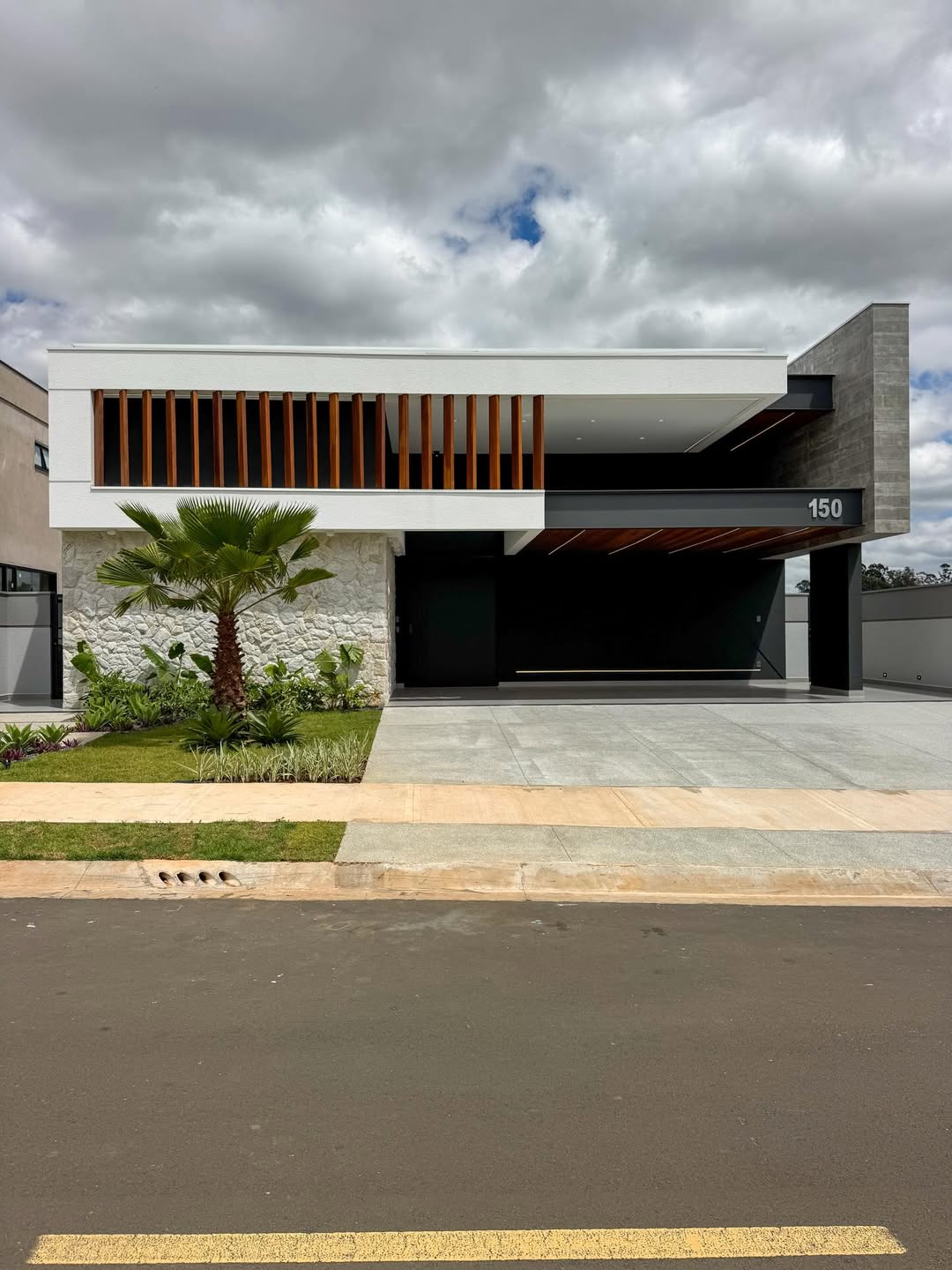 Casa de Alto Padrão em Indaiatuba – Sofisticação Máxima e Conforto Absoluto