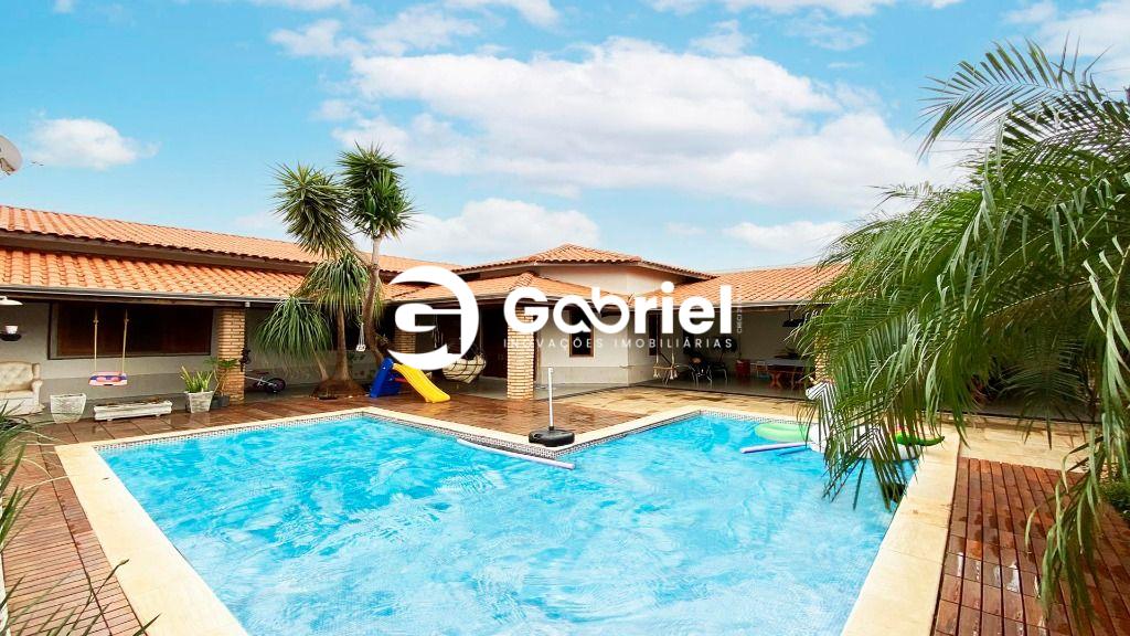 Imóvel para quem busca conforto - Condomínio Flamboyant