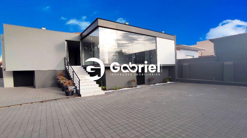 Magnífico Prédio Comercial - Centro.