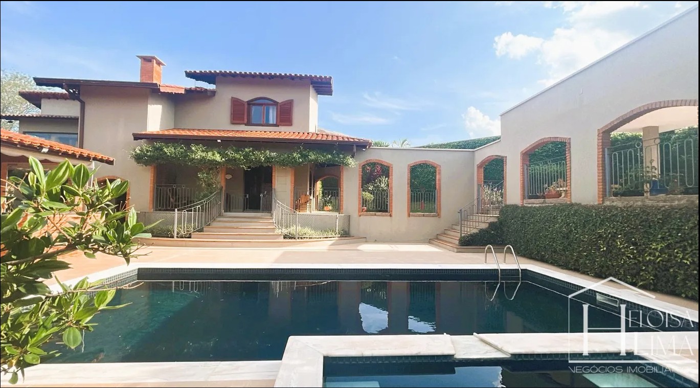 Casa no Residencial Canjaranas em Vinhedo - SP