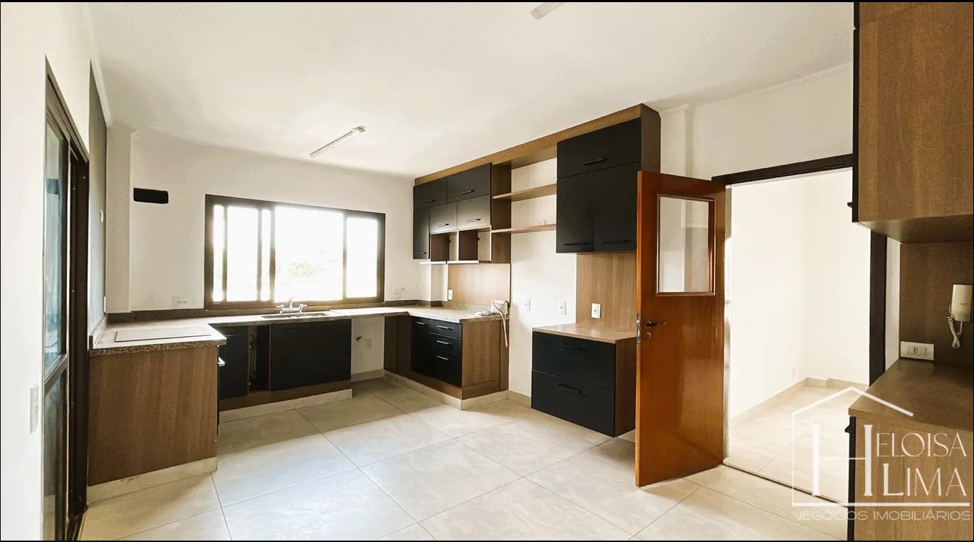 Apartamento no centro de Vinhedo.