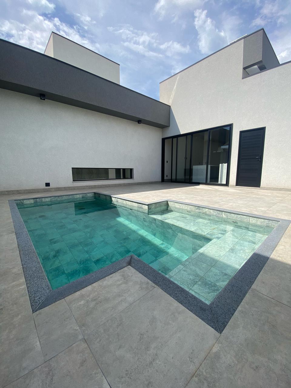 Casa de Luxo à Venda no Residencial Cyrela, Bauru - SP