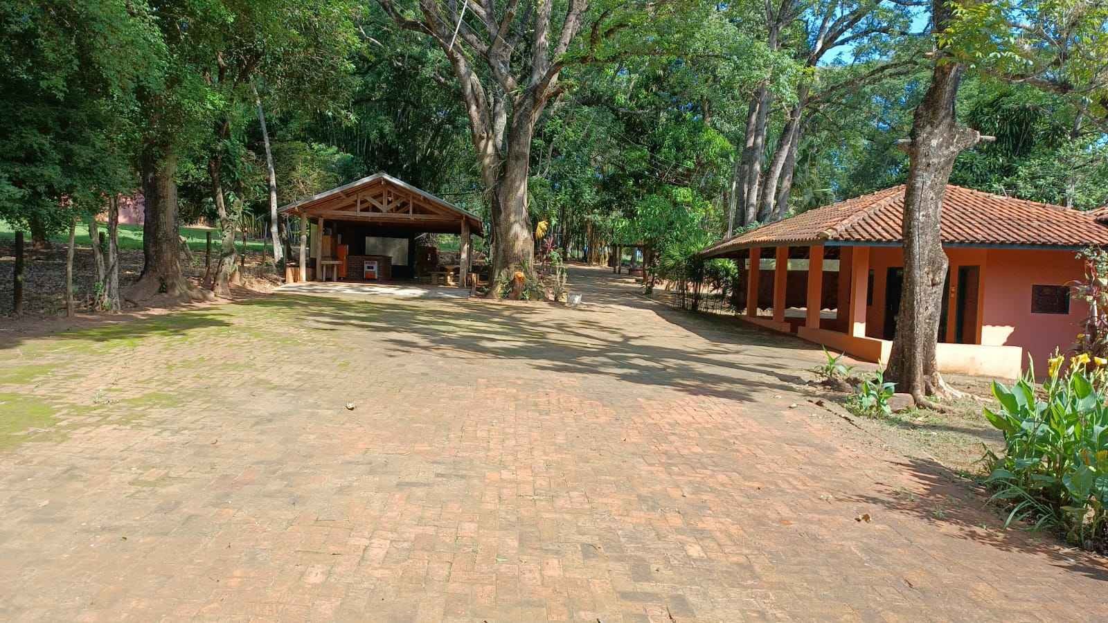 Sítio de 1,5 alqueire estruturado para haras, na região de Jaú